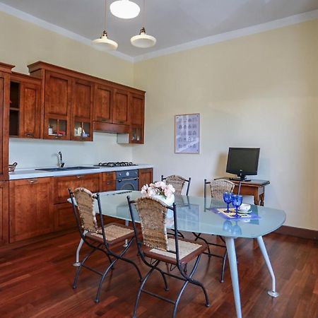 Marconi 7- City Centre Apartment Sit Лече Екстериор снимка